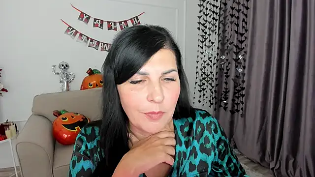 Moon Veloure1 online show from October 19, 3:31 am