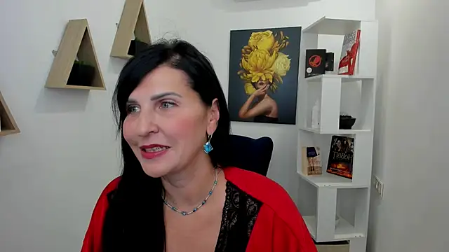 Moon Veloure1 online show from September 30, 7:42 pm