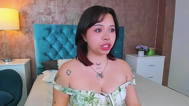 ScarlettMusee online show from September 27, 7:42 pm