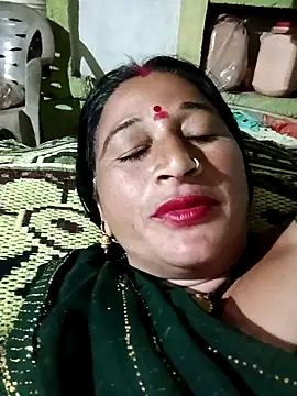 Snapshot of Haliya88 chatting on October 10, 10:21 pm Haliya88 online show from October 10, 10:21 pm