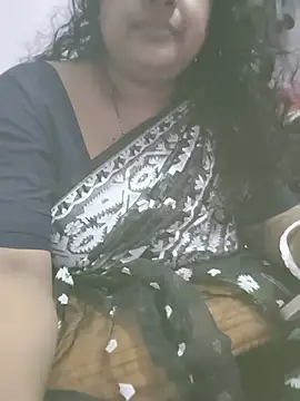 Snapshot of Deborbhavi222 chatting on June 9, 3:24 pm Deborbhavi222 online show from June 9, 3:24 pm