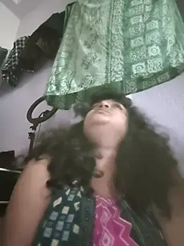 Snapshot of Deborbhavi222 chatting on June 26, 9:48 am Deborbhavi222 online show from June 26, 9:48 am