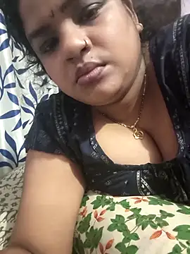 Deborbhavi222 online show from February 26, 9:15 pm