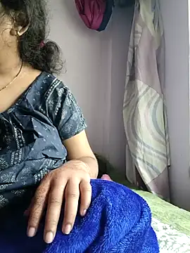 Deborbhavi222 online show from February 15, 5:30 am