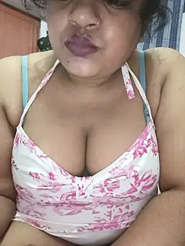 Snapshot of Deborbhavi222 chatting on June 29, 5:56 pm Deborbhavi222 online show from June 29, 5:56 pm