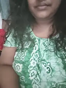 Snapshot of Deborbhavi222 chatting on June 29, 6:42 am Deborbhavi222 online show from June 29, 6:42 am