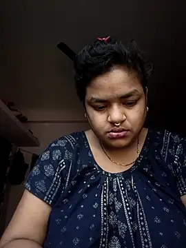 Deborbhavi222 online show from February 6, 4:30 am