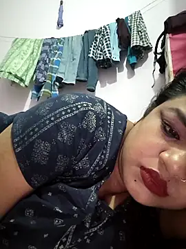 Deborbhavi222 online show from April 25, 4:26 pm