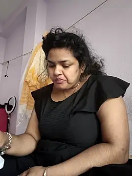 Deborbhavi222 online show from February 13, 8:36 am