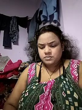 Snapshot of Deborbhavi222 chatting on June 15, 5:45 pm Deborbhavi222 online show from June 15, 5:45 pm