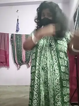 Deborbhavi222 online show from April 5, 10:55 am