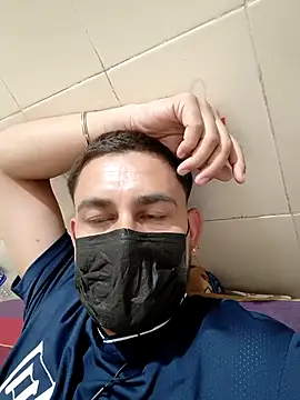 Snapshot of Punjabi27 chatting on November 25, 11:21 am Punjabi27 online show from November 25, 11:21 am