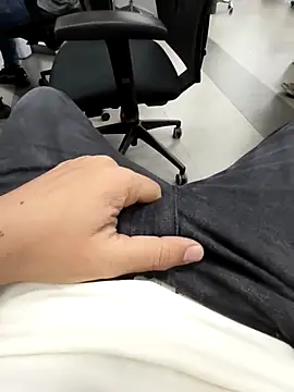 Snapshot of Punjabi27 chatting on October 5, 2:41 pm Punjabi27 online show from October 5, 2:41 pm