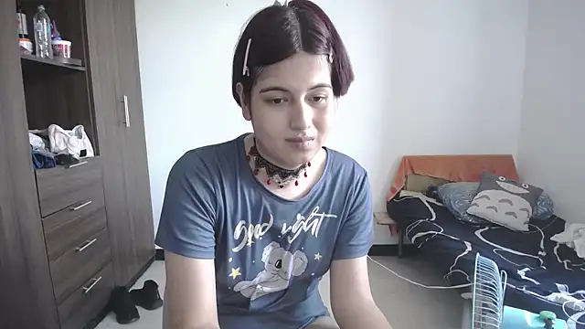 Snapshot of Mirage_Sertori chatting on May 19, 7:21 pm Mirage Sertori online show from May 19, 7:21 pm