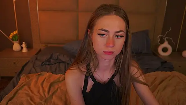 Snapshot of GoGoDream chatting on October 2, 6:11 pm GoGoDream online show from October 2, 6:11 pm