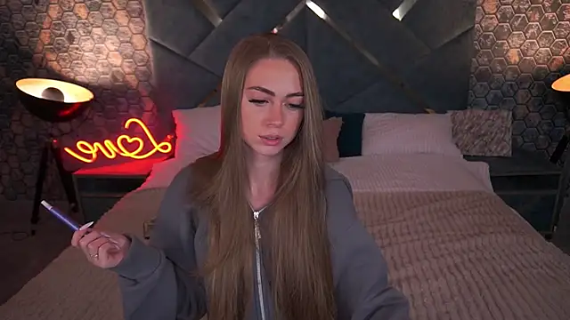 Snapshot of GoGoDream chatting on November 23, 7:40 am GoGoDream online show from November 23, 7:40 am