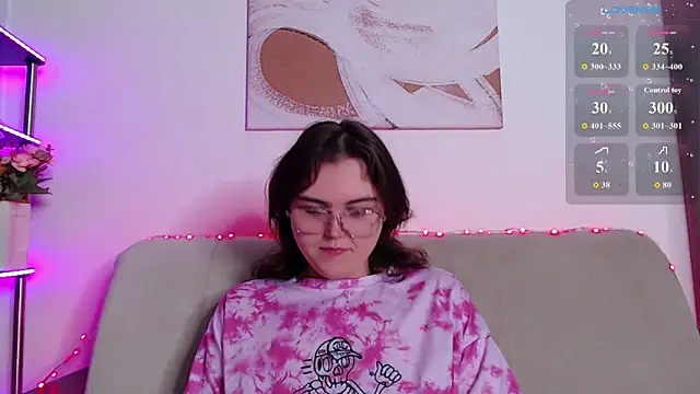  online show from April 12, 3:32 am