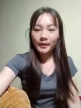 dorothyxx online show from March 4, 11:45 pm