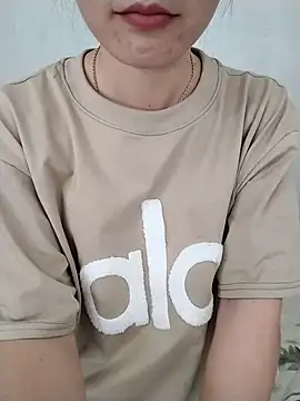 dorothyxx online show from April 12, 8:50 am