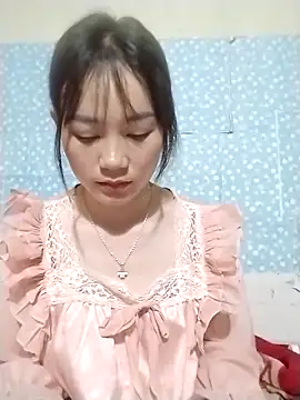 dorothyxx online show from March 21, 1:40 am