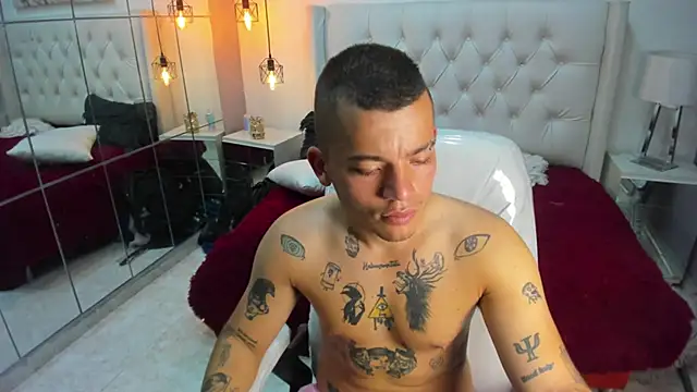 Snapshot of wildthor26 chatting on February 27, 8:58 am wildthor26 online show from February 27, 8:58 am