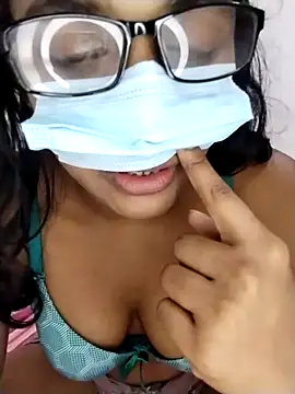 sexybolegirl online show from March 10, 7:07 pm