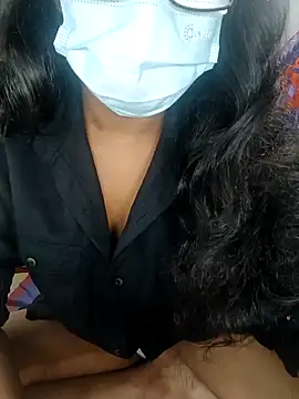 sexybolegirl online show from December 18, 4:44 pm