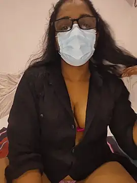 sexybolegirl online show from June 30, 5:13 pm
