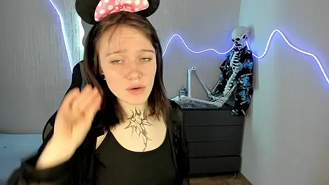 Elastikisss online show from March 29, 1:07 am