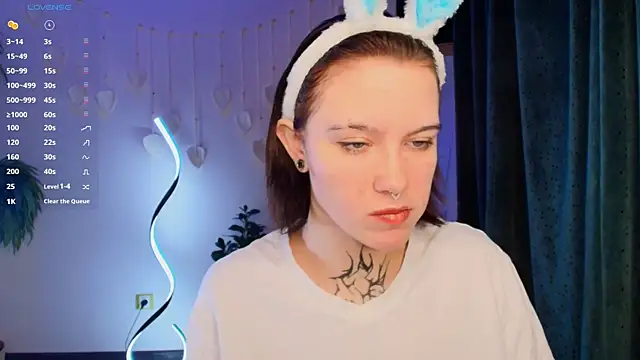 Snapshot of Elastikisss chatting on November 29, 2:23 am Elastikisss online show from November 29, 2:23 am