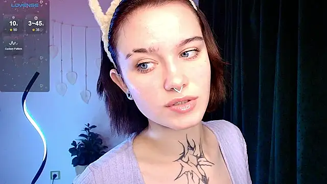Elastikisss online show from October 13, 2:35 am