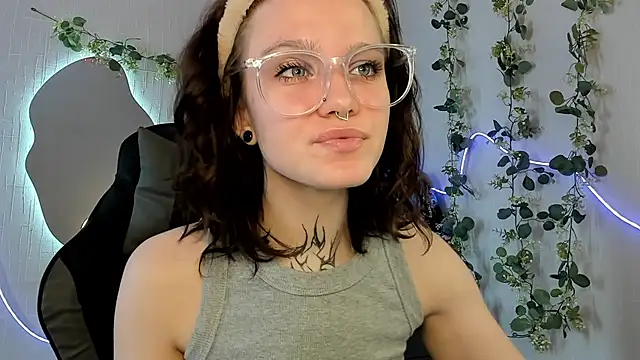 Elastikisss online show from April 22, 7:04 am