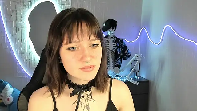 Elastikisss online show from March 18, 10:51 am