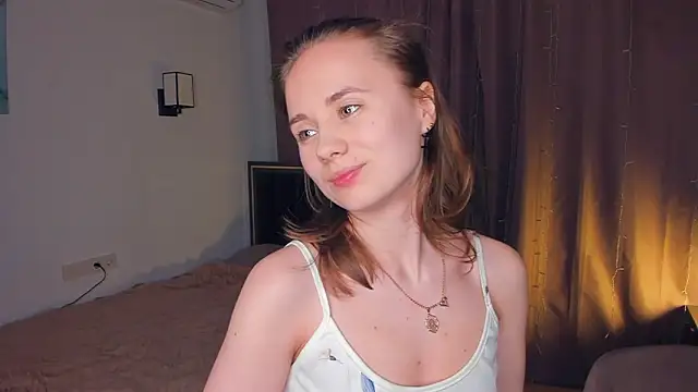 Crysta1Eva  online show from April 2, 8:04 pm