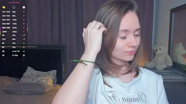 Crysta1Eva  online show from April 7, 8:10 pm