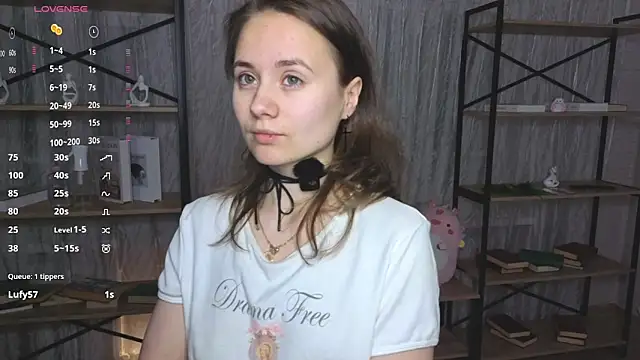 Crysta1Eva  online show from May 28, 7:42 pm