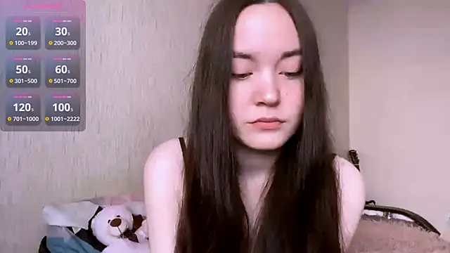 VividSienna online show from April 6, 3:46 am