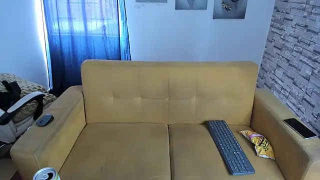 daniel leon online show from March 28, 6:20 pm