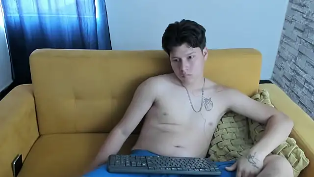 daniel leon online show from April 16, 6:08 pm