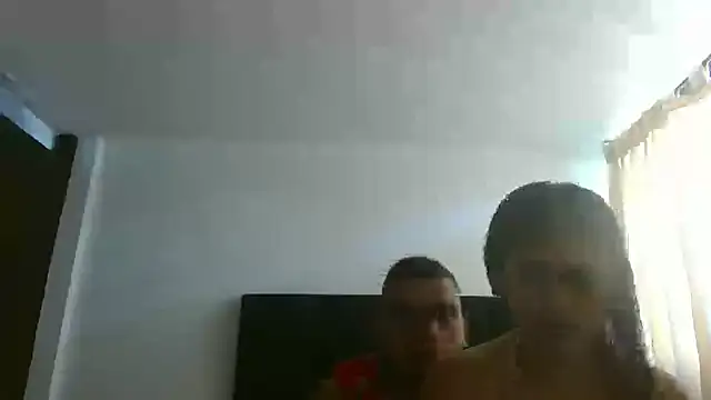 Snapshot of Carlandelli1 chatting on November 1, 8:25 pm Carlandelli1 online show from November 1, 8:25 pm