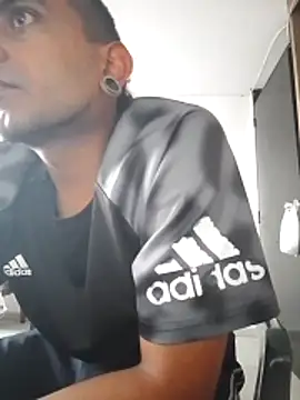 Carlandelli1 online show from February 24, 9:48 pm