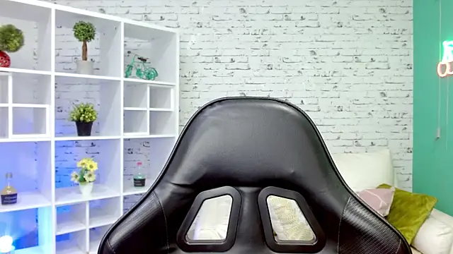 Snapshot of loaizalust chatting on November 15, 5:39 pm loaizalust online show from November 15, 5:39 pm