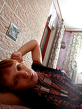 Snapshot of Ponka2011 chatting on June 27, 5:02 am Ponka2011 online show from June 27, 5:02 am