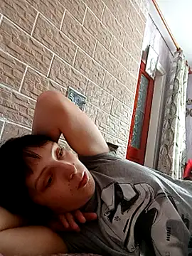 Snapshot of Ponka2011 chatting on July 15, 5:25 am Ponka2011 online show from July 15, 5:25 am