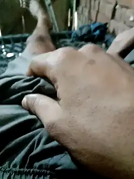 Snapshot of alone_boy802 chatting on October 2, 6:28 am alone boy802 online show from October 2, 6:28 am