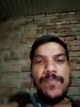 Snapshot of alone_boy802 chatting on September 22, 4:46 pm alone boy802 online show from September 22, 4:46 pm