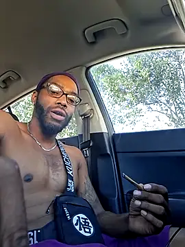 214KingLonggg online show from March 12, 10:14 pm