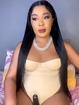 Snapshot of BlackBarbieX23 chatting on October 18, 8:11 pm BlackBarbieX23 online show from October 18, 8:11 pm