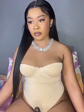 Snapshot of BlackBarbieX23 chatting on October 3, 7:48 pm BlackBarbieX23 online show from October 3, 7:48 pm