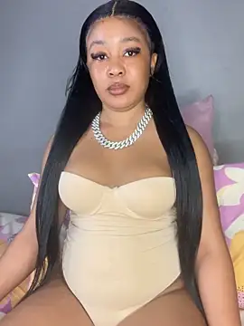 Snapshot of BlackBarbieX23 chatting on September 27, 6:47 pm BlackBarbieX23 online show from September 27, 6:47 pm
